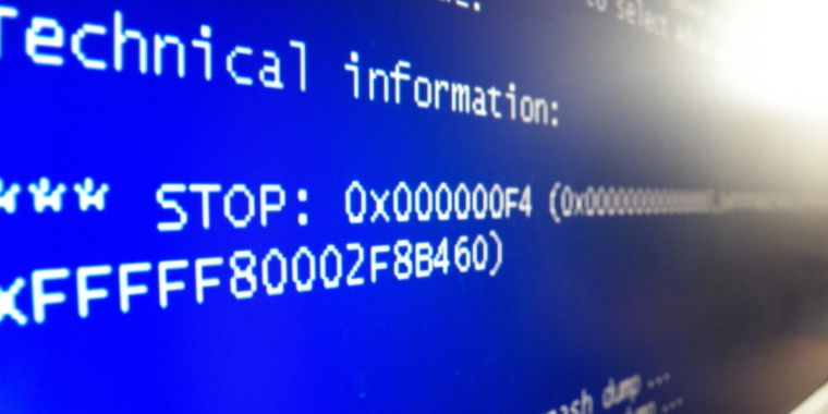 New systemd update will bring Windows’ infamous Blue Screen of Death to Linux