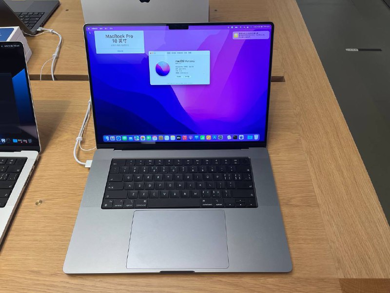 今日前往西单大悦城查看新款 MacBook Pro今日前往西单大悦城查看新款 MacBook Pro